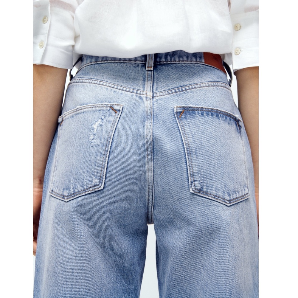 Zara Light Blue High Rise Jeans - Picture 4 of 7